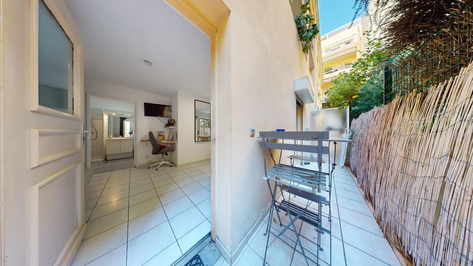 Charmant Studio Avec Coin Nuit/Face Casino&Plage Menton Apartment